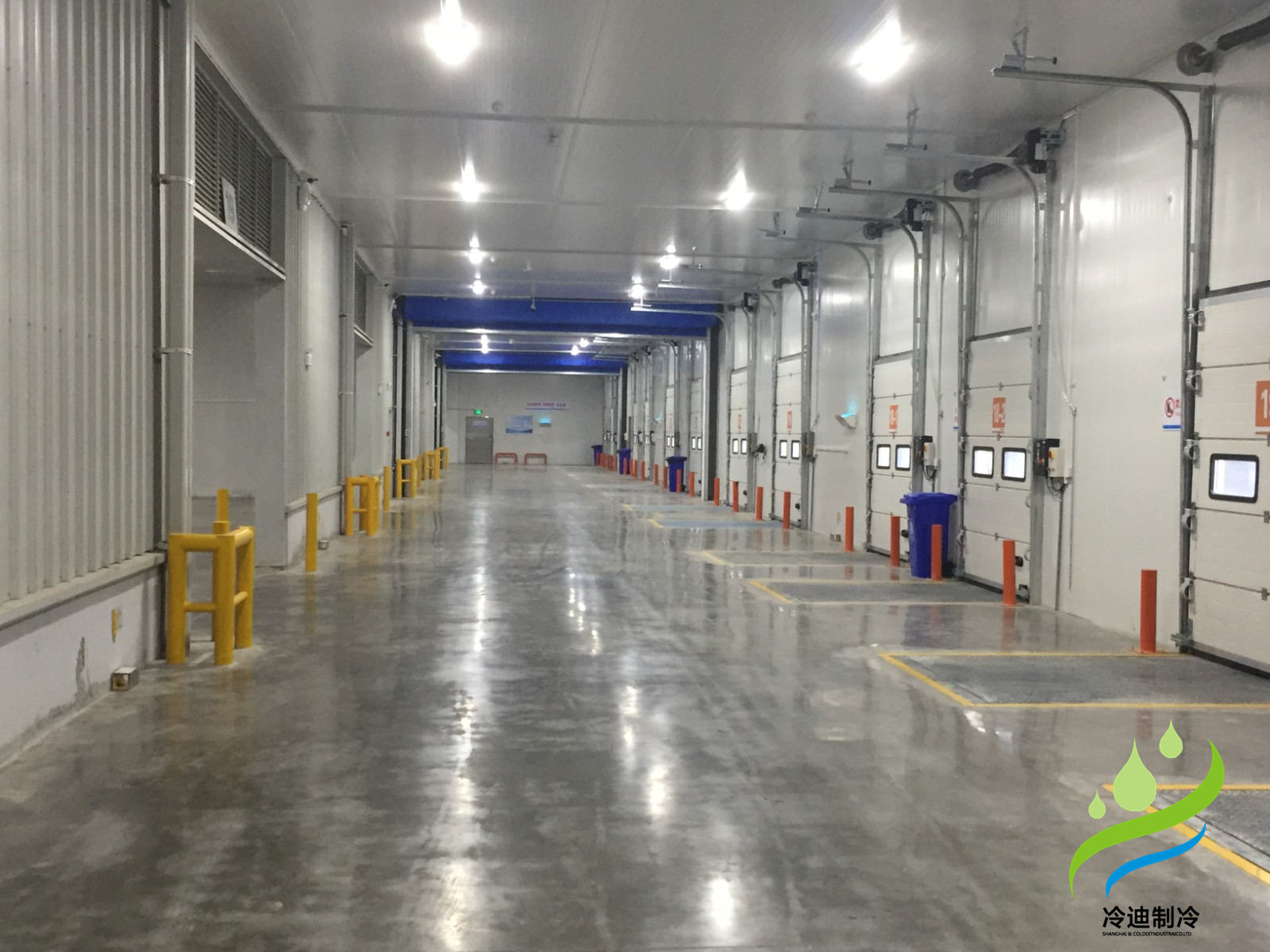 安裝一個100平米商品恒溫庫造價多少錢？